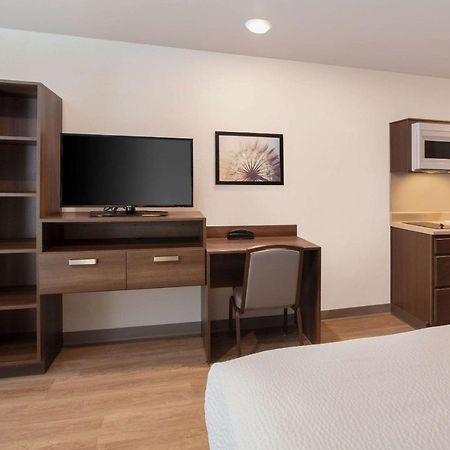 Wood Spring Suites Washington Dc East Arena Drive Lake Arbor 외부 사진