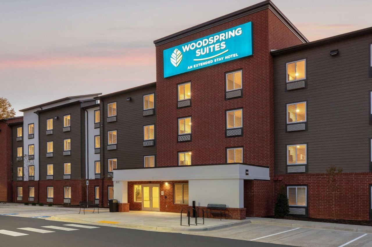 Wood Spring Suites Washington Dc East Arena Drive Lake Arbor 외부 사진